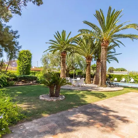 Holiday home Haus Mit Privatem Pool, Garten Und Privatem Parkplatz