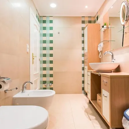 Haus Mit Privatem Pool, Garten Und Privatem Parkplatz Holiday home *