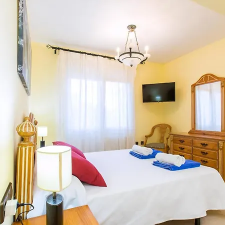 Holiday home Haus Mit Privatem Pool, Garten Und Privatem Parkplatz *